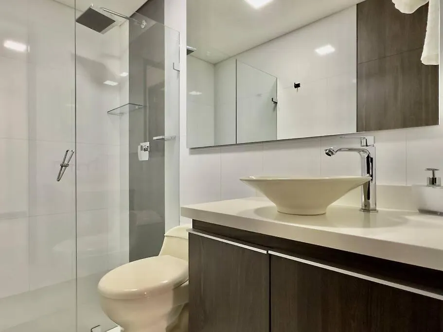 502 El Poblado: Beautiful & Ample Space For Families Medellín Apartman