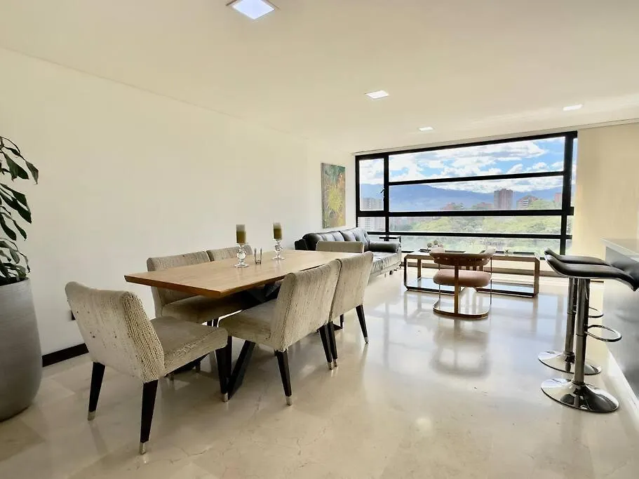 502 El Poblado: Beautiful & Ample Space For Families elérhetőségei