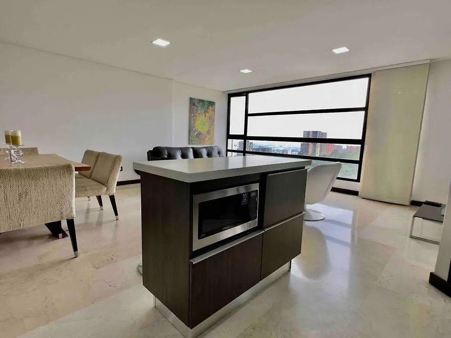 Apartament 502 El Poblado: Beautiful & Ample Space For Families Medellín Kolumbia